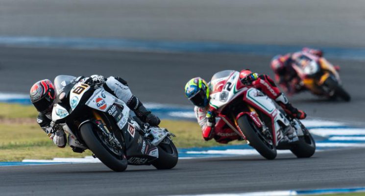 Starkes Top-5-Resultat für BMW S 1000 RR Pilot Jordi Torres beim Thailand-Gastspiel der WorldSBK. Starkes Top-5-Resultat für BMW S 1000 RR Pilot Jordi Torres beim Thailand-Gastspiel der WorldSBK.